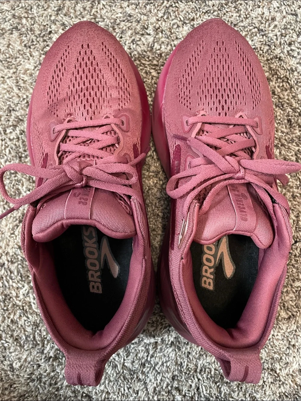 Women’s Brooks Glycerin 22 Running Sneakers
